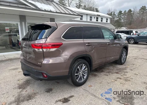 2017 Toyota Highlander Xle из США, поврежденный, VIN 5TDKZRFH4HS207127